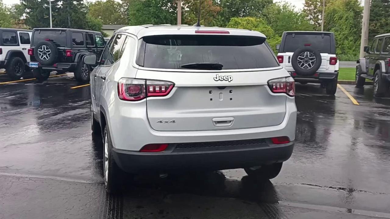 2026 Jeep Compass sport 4x4 Photo