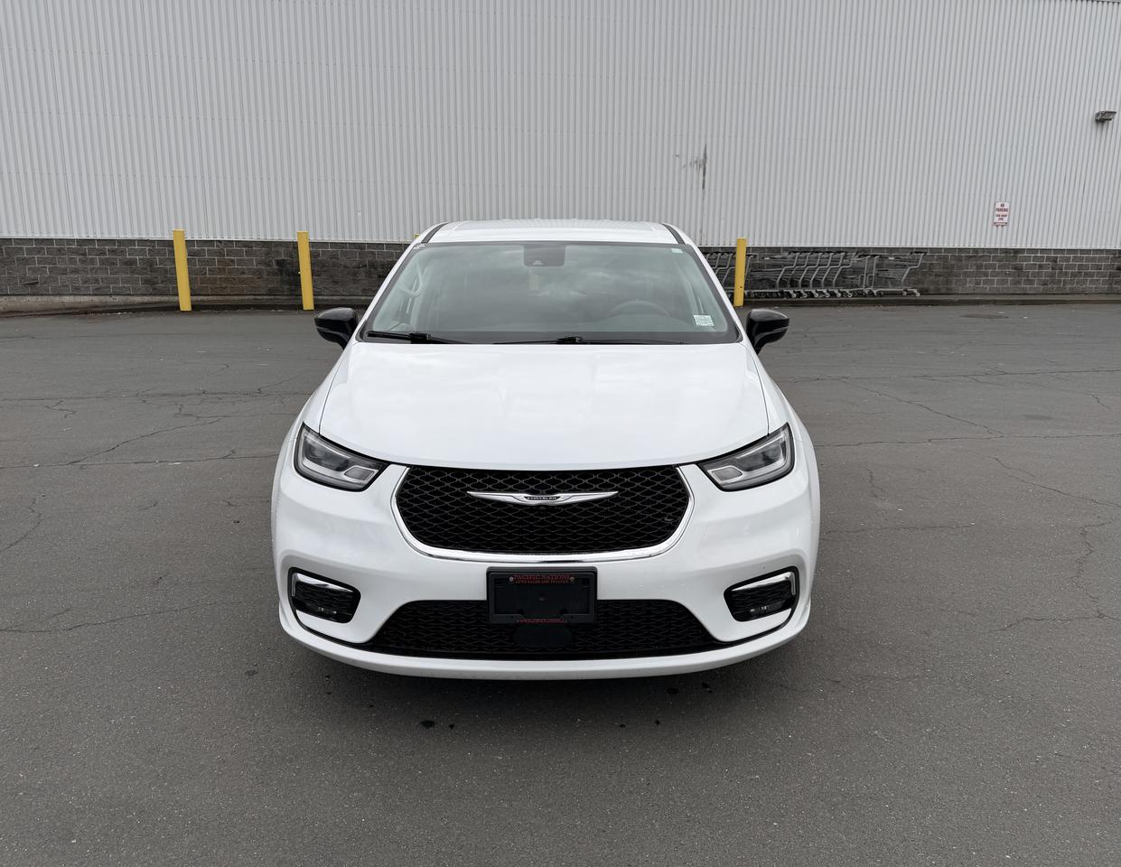 2024 Chrysler Pacifica Touring-L