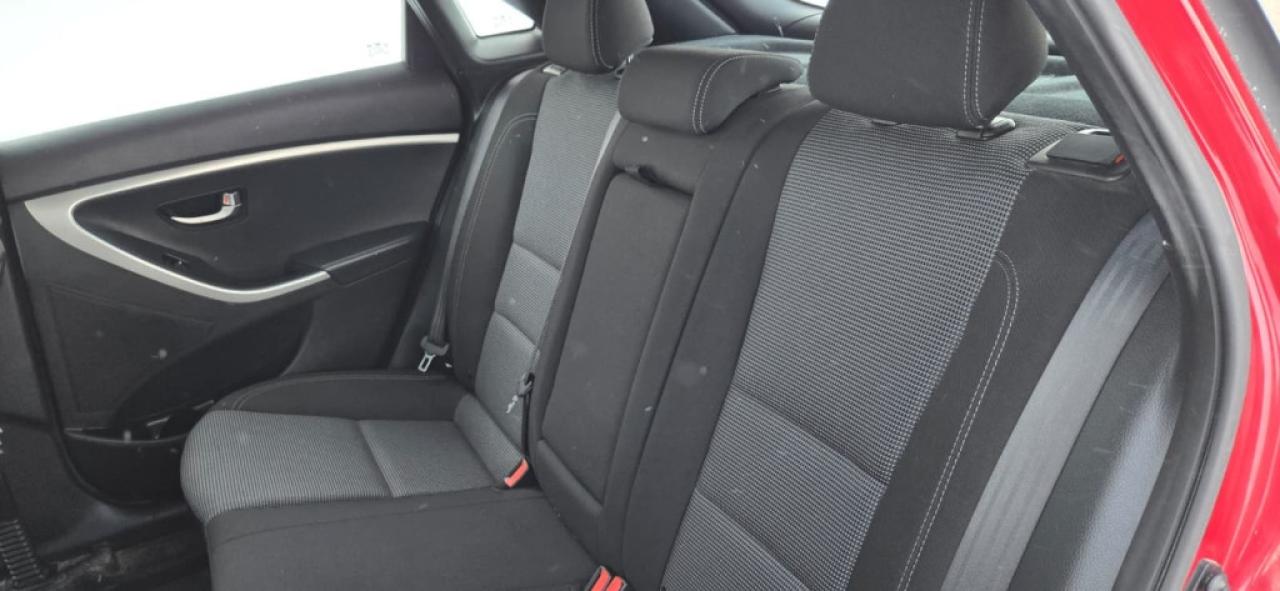 2014 Hyundai Elantra GT 5dr Hatchback Automatic GL Photo