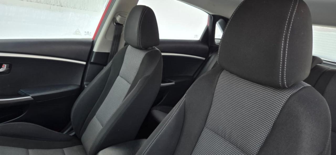 2014 Hyundai Elantra GT 5dr Hatchback Automatic GL Photo