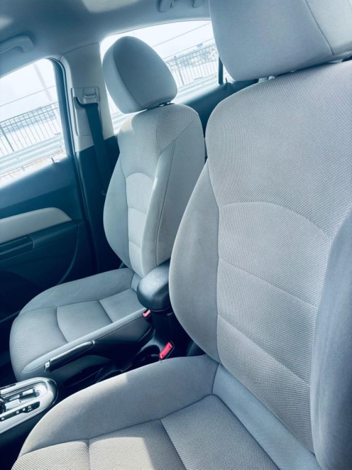 2013 Chevrolet Cruze ECO Auto 4dr Sedan Automatic Photo