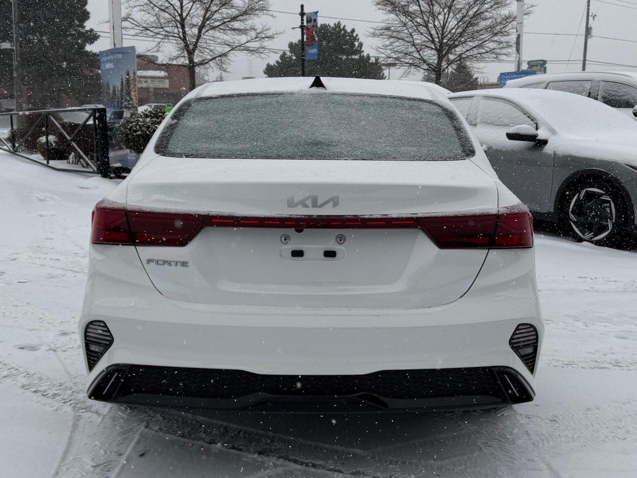 2023 Kia Forte EX Pkg.   Heated Seats & Steering Wheel   Carplay Photo