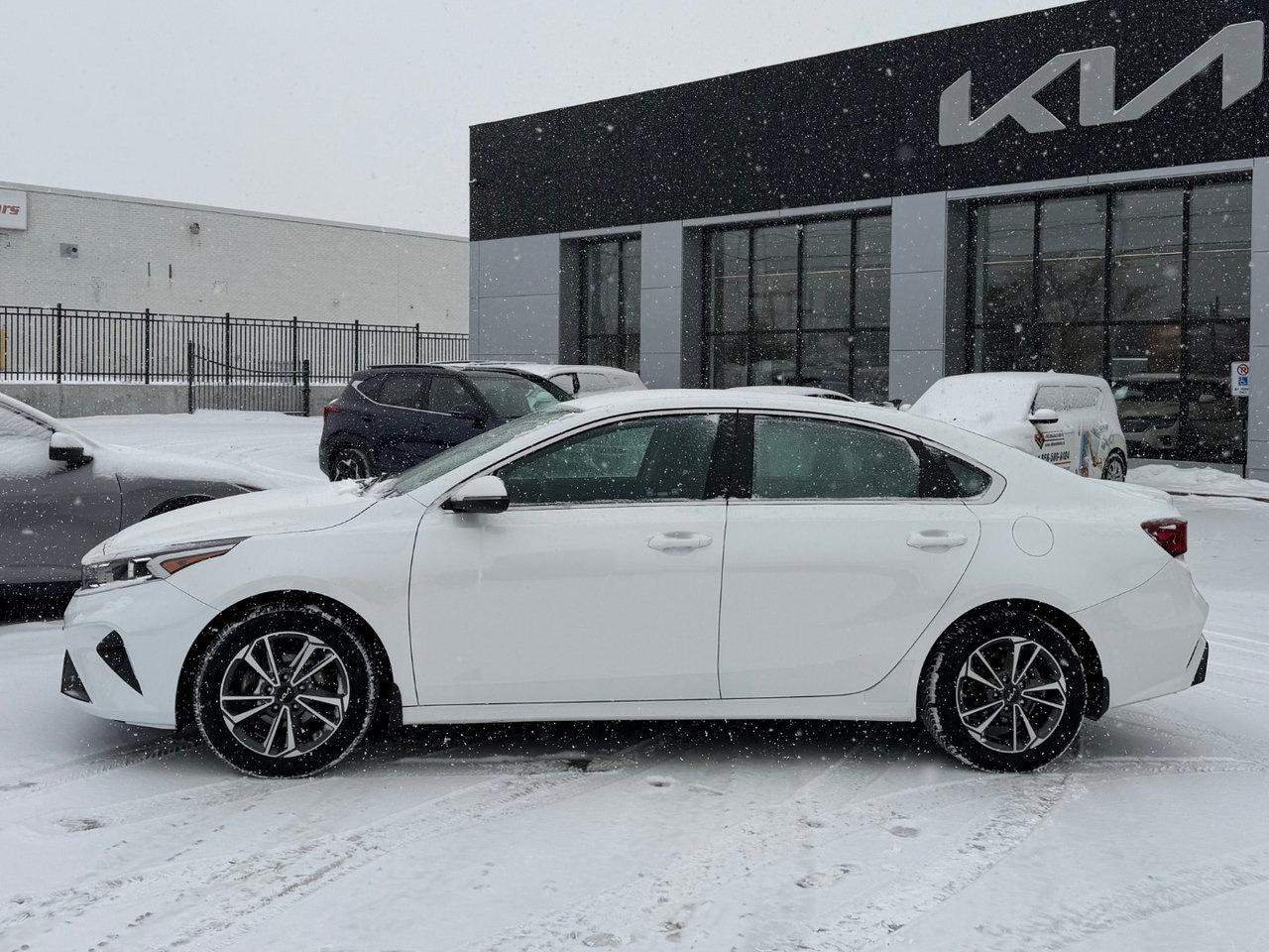 2023 Kia Forte EX Pkg.   Heated Seats & Steering Wheel   Carplay Photo