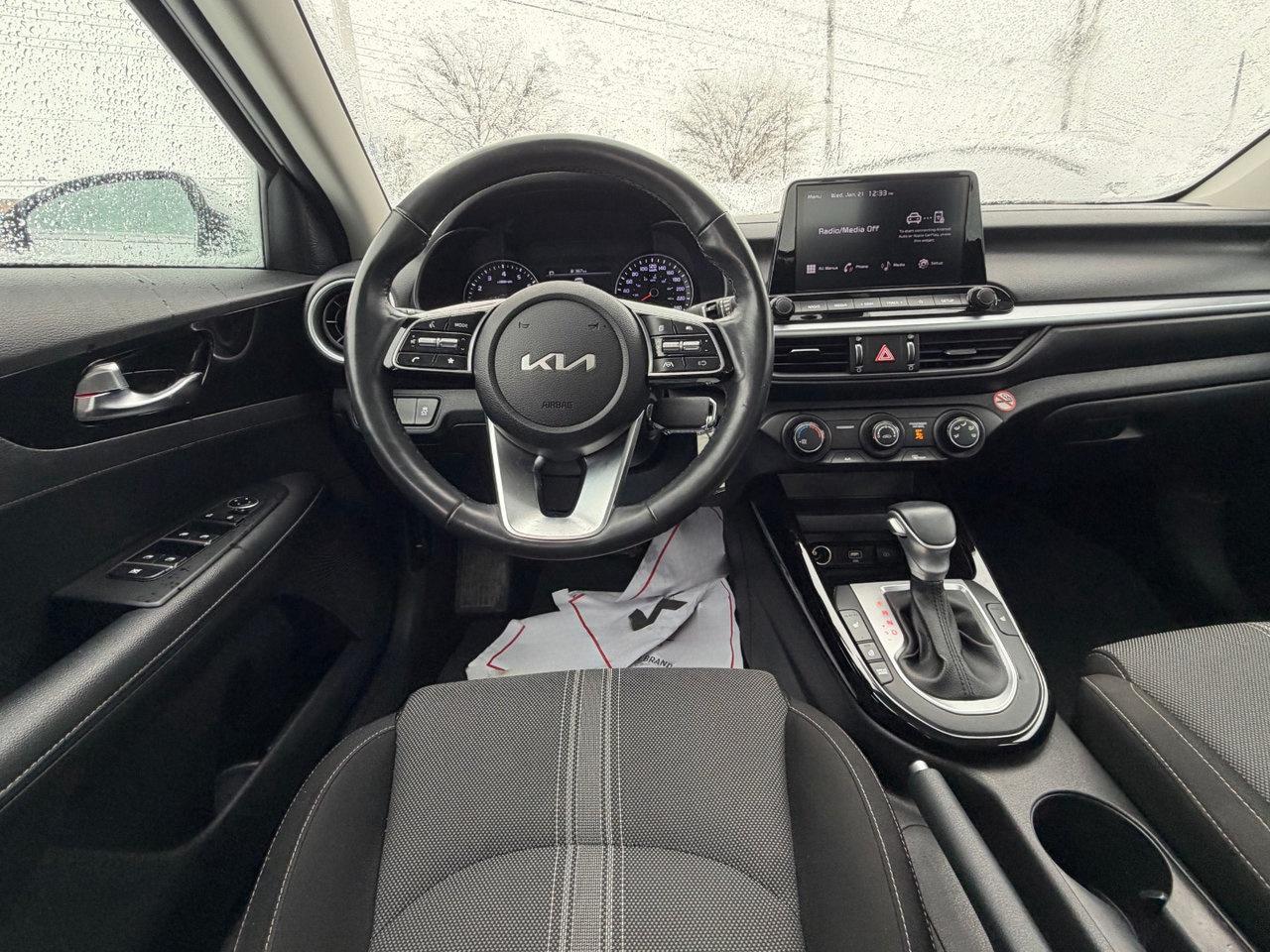 2023 Kia Forte EX Pkg.   Heated Seats & Steering Wheel   Carplay Photo