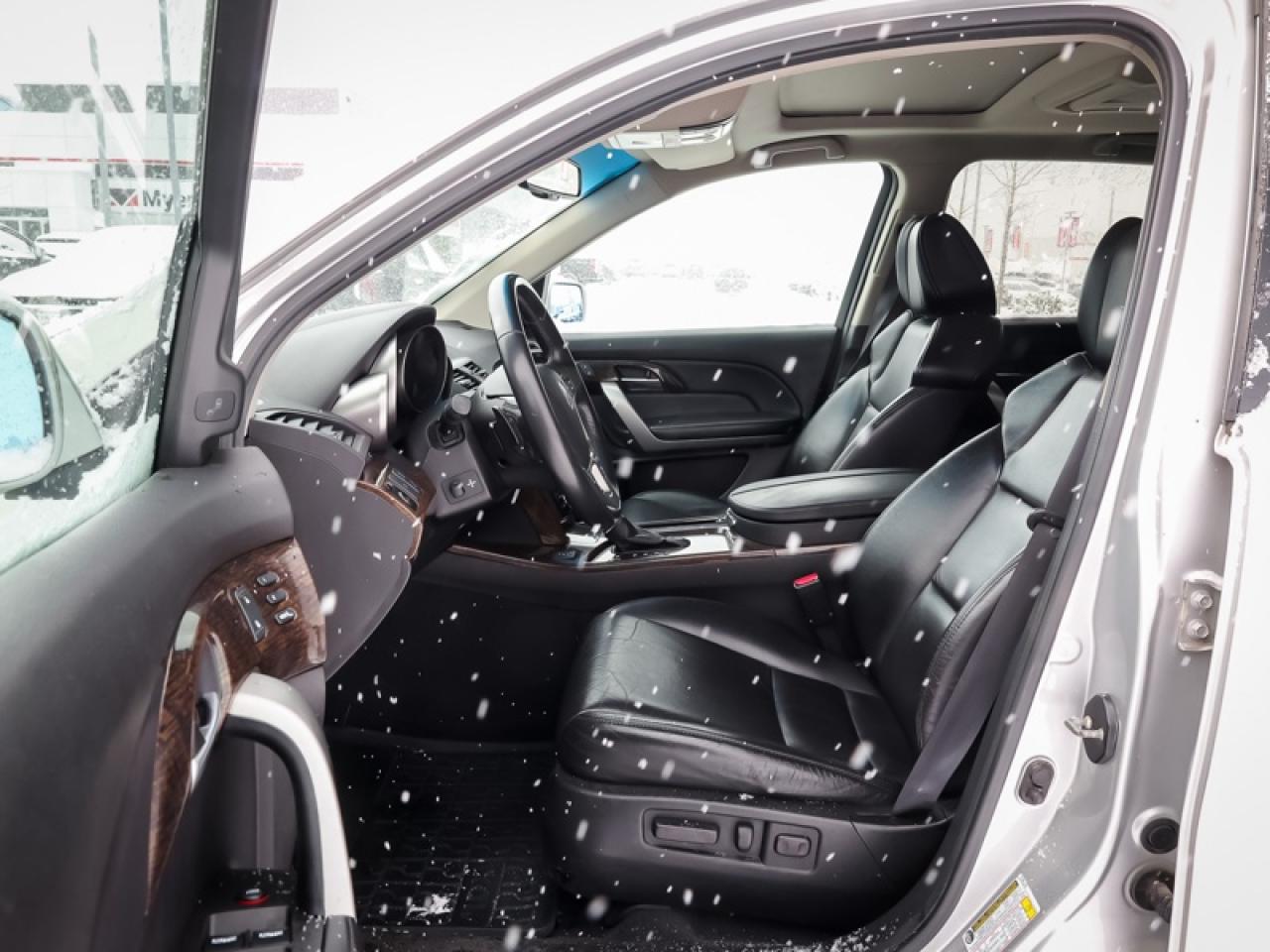 2012 Acura MDX Tech pkg Photo