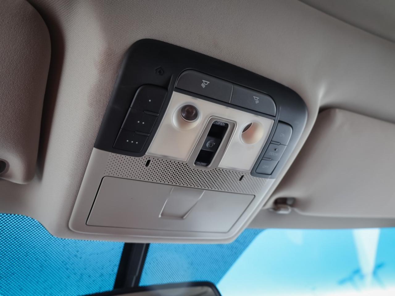 2012 Acura MDX Tech pkg Photo