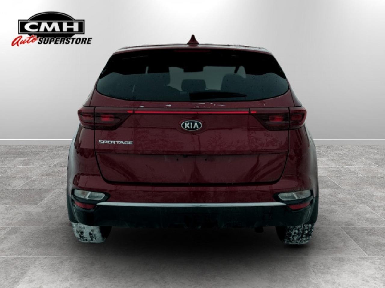 2022 Kia Sportage LX Photo2