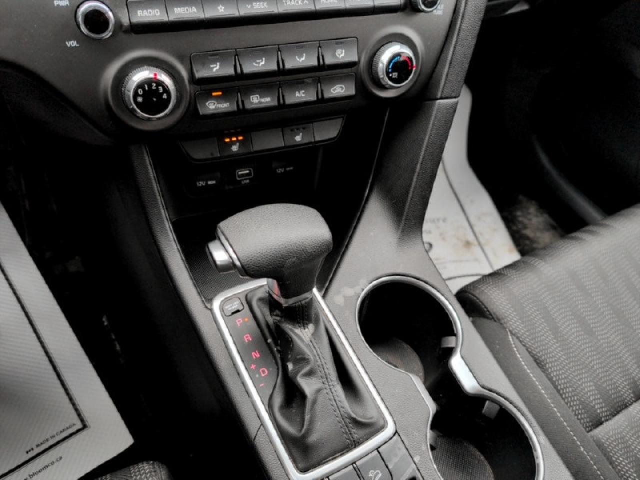 2022 Kia Sportage LX Photo