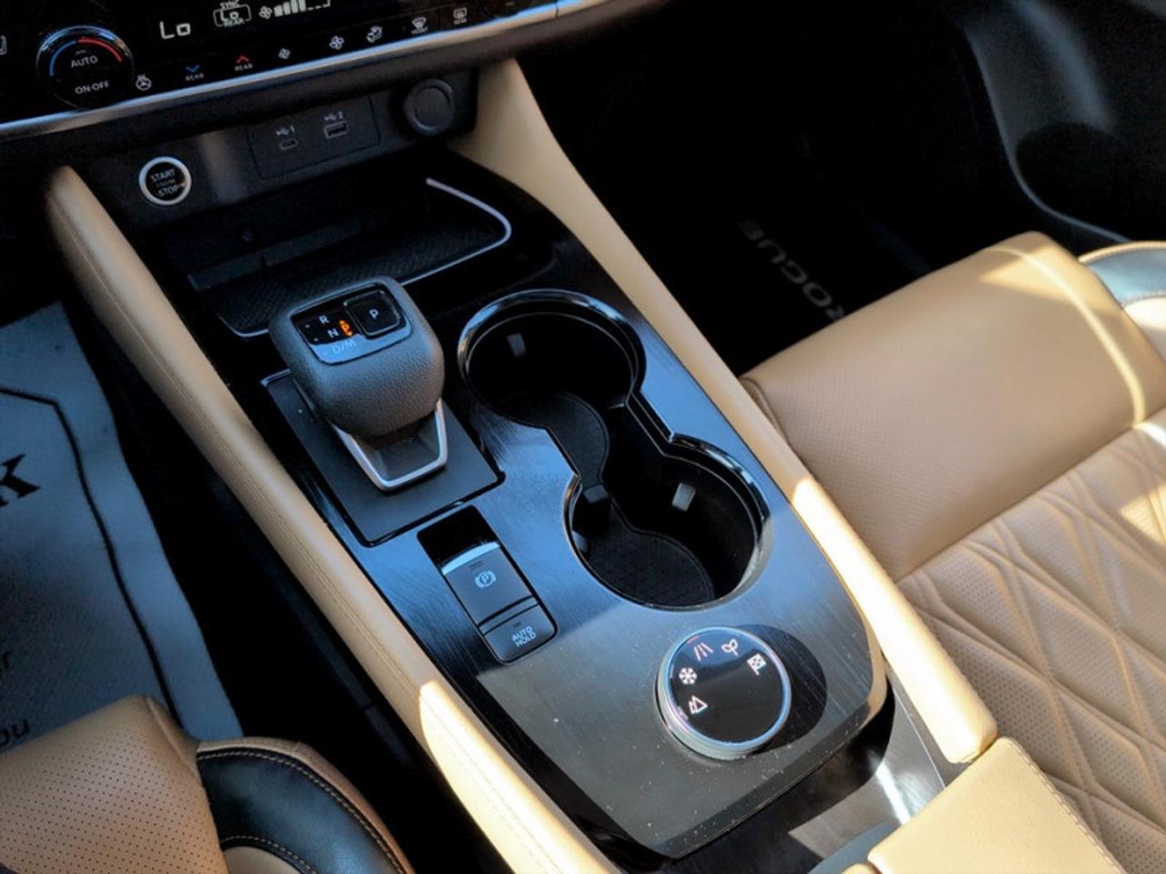 2021 Nissan Rogue Platinum  **SUNROOF - 360 CAMERA** Photo