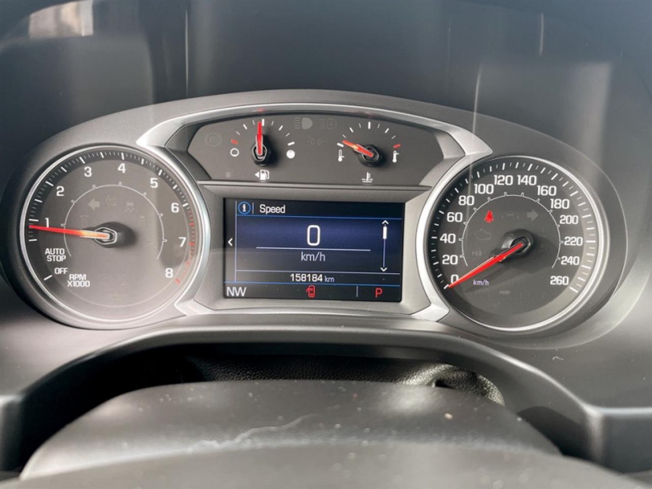 2022 GMC Acadia SLE  **7 PASSENGER - POWER LIFTGATE** Photo