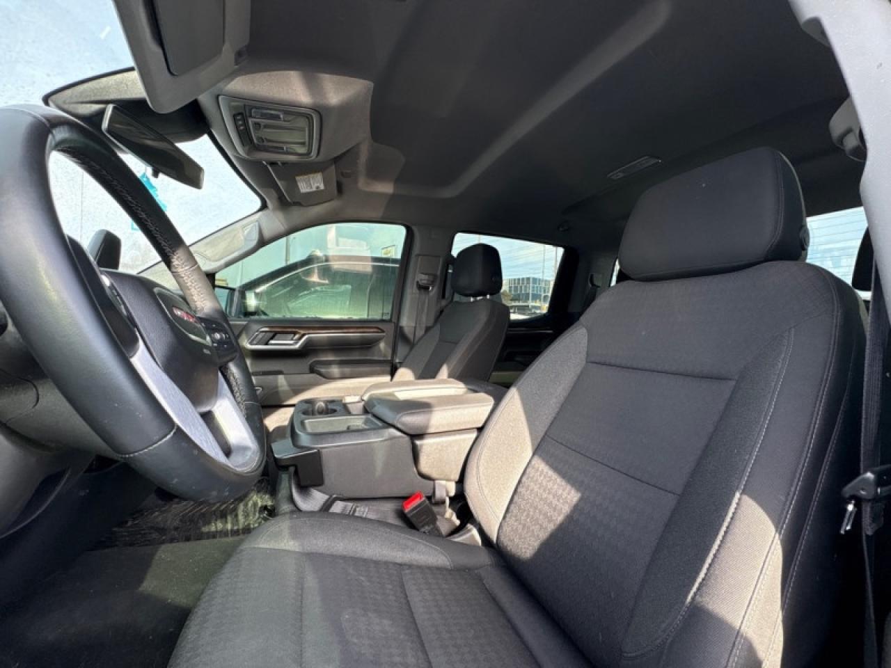 2023 GMC Sierra 1500 SLE  5.3L|13.4" Screen| Photo