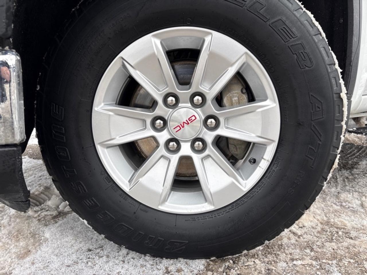 2023 GMC Sierra 1500 SLE  5.3L|13.4" Screen| Photo