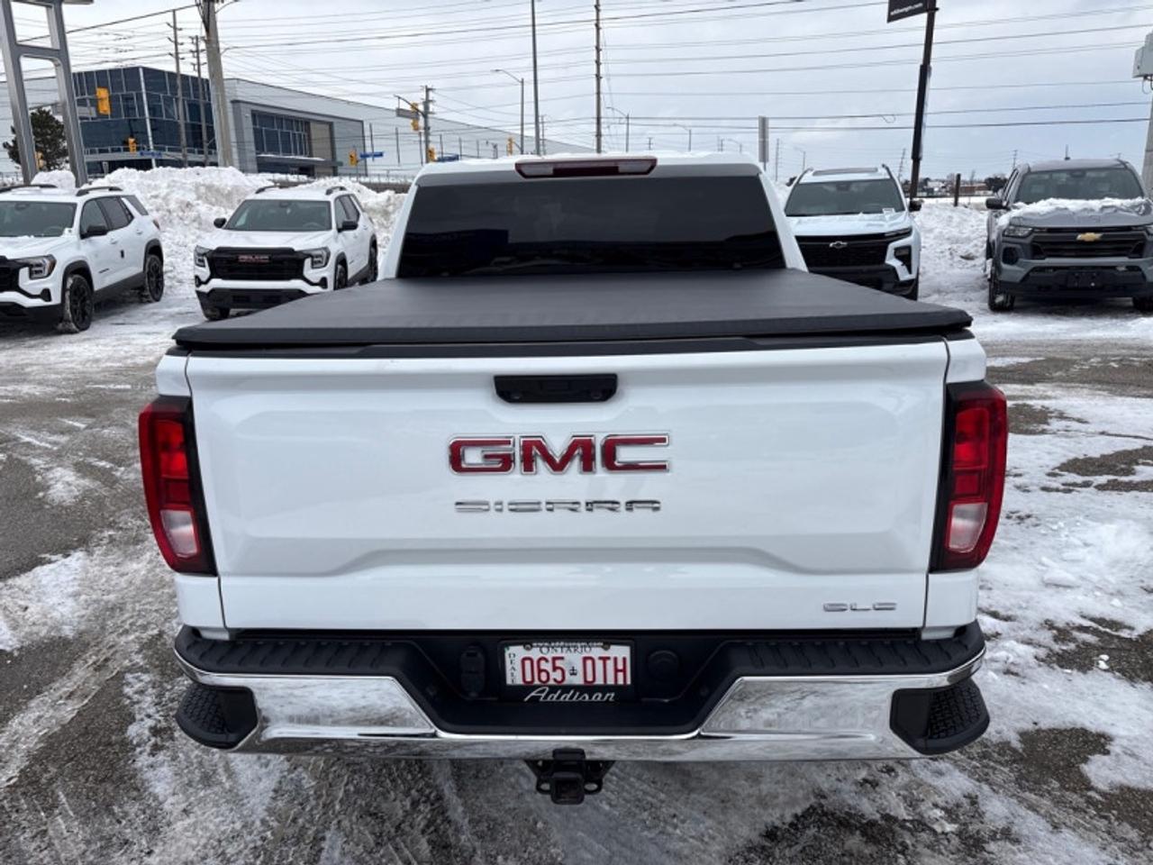 2023 GMC Sierra 1500 SLE  5.3L|13.4" Screen| Photo