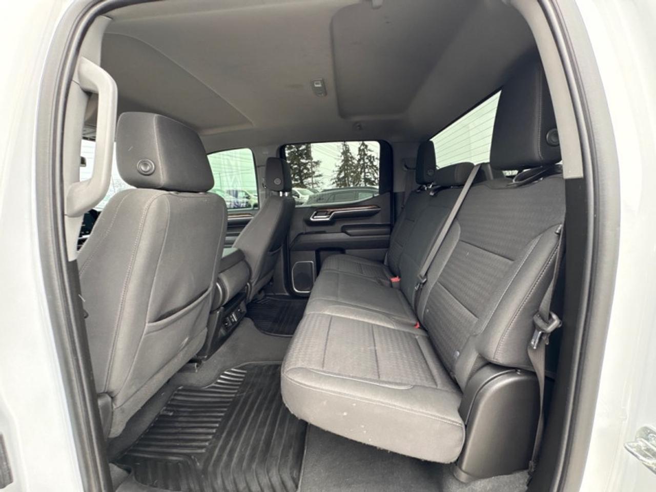 2023 GMC Sierra 1500 SLE  5.3L|13.4" Screen| Photo