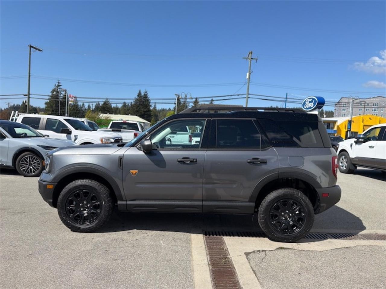 2026 Ford Bronco Sport Badlands  - Leather Seats Photo1