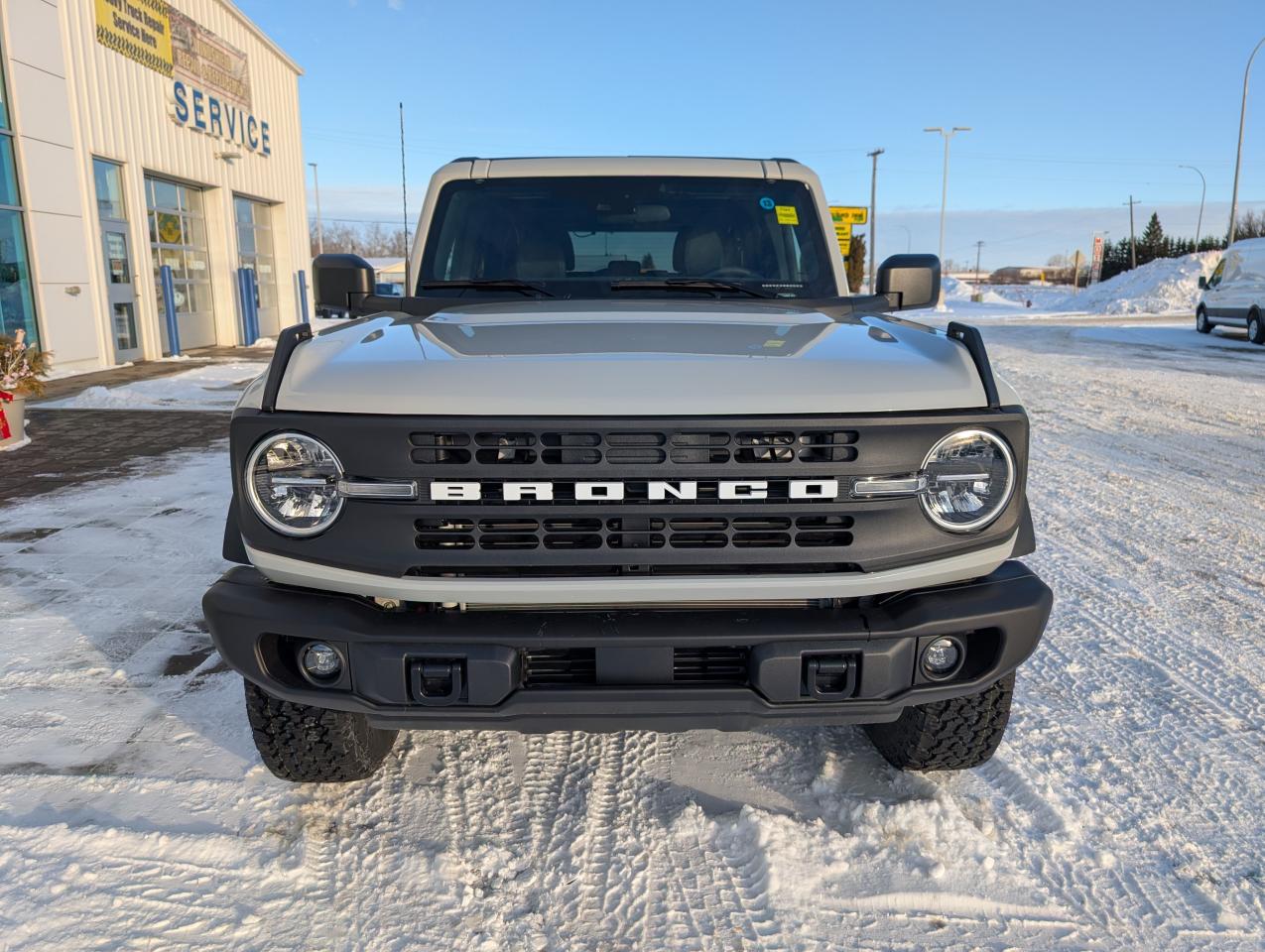 2026 Ford Bronco Big Bend Photo2