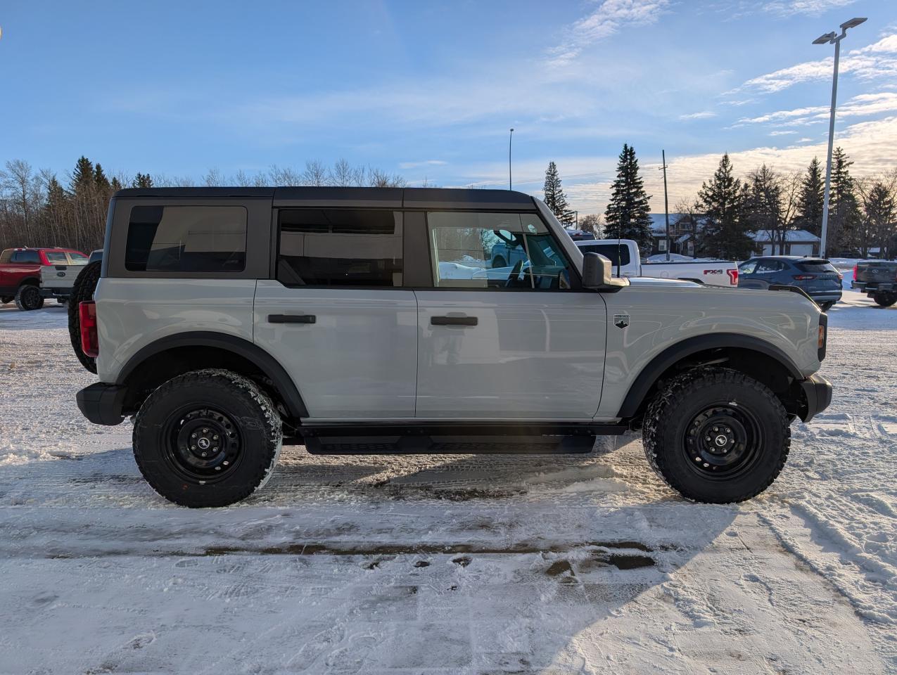 2026 Ford Bronco Big Bend Photo4