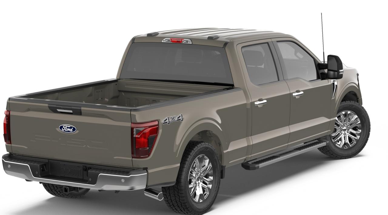 2026 Ford F-150 XLT Photo2