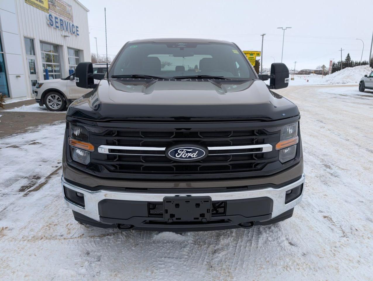 2026 Ford F-150 XLT Photo2