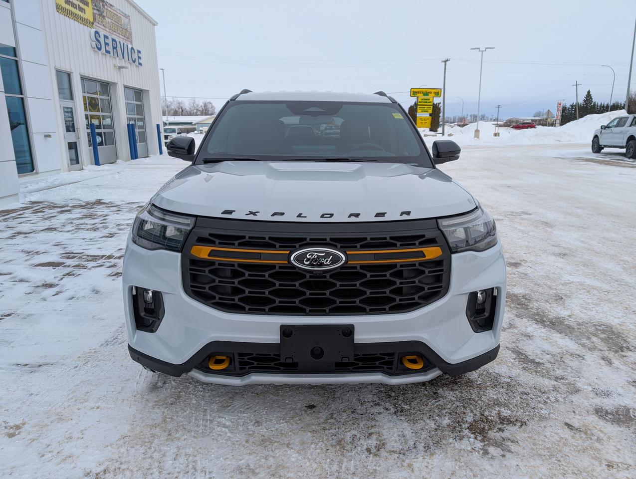 2026 Ford Explorer TREMOR Photo2