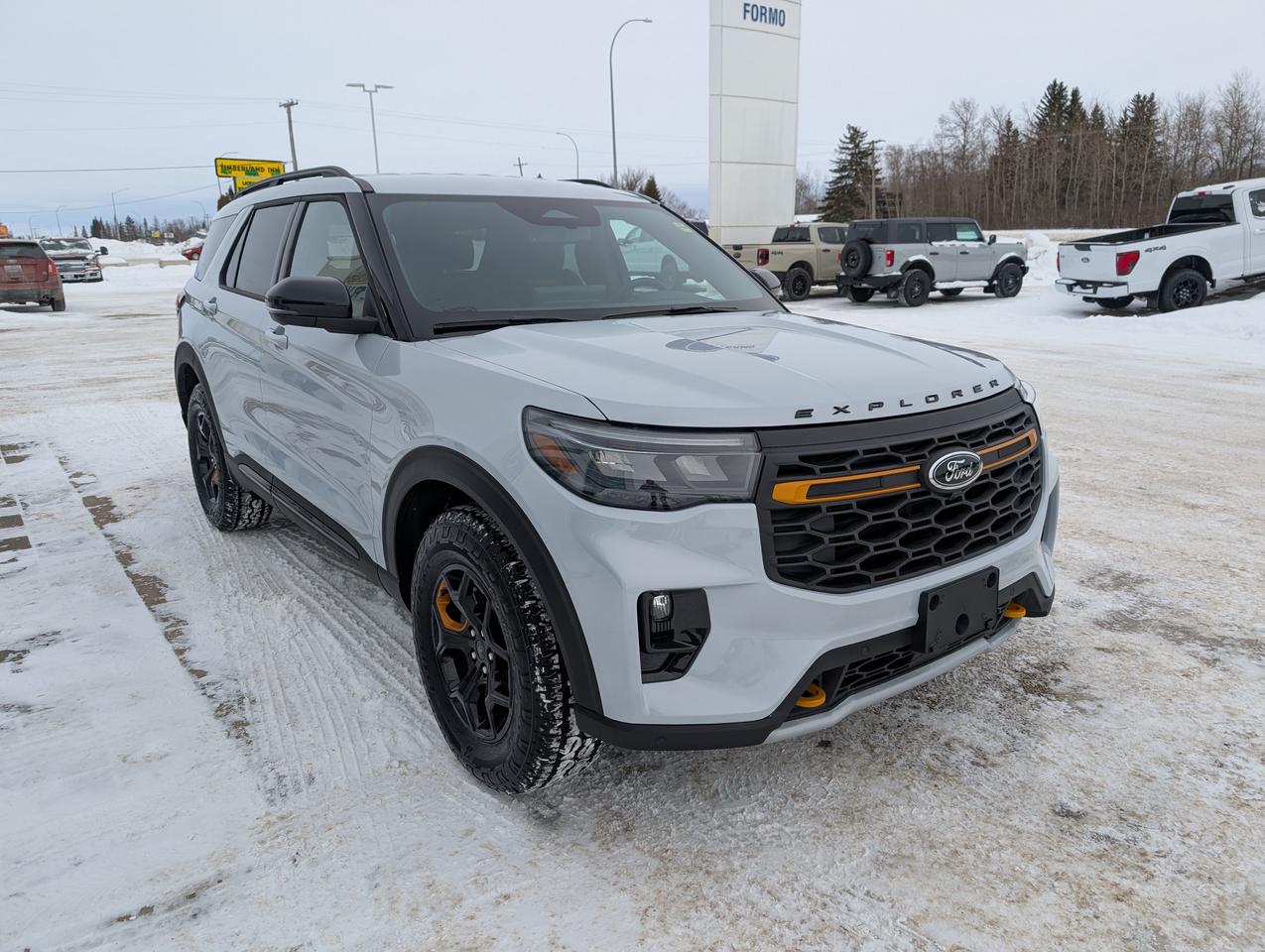 2026 Ford Explorer TREMOR Photo3