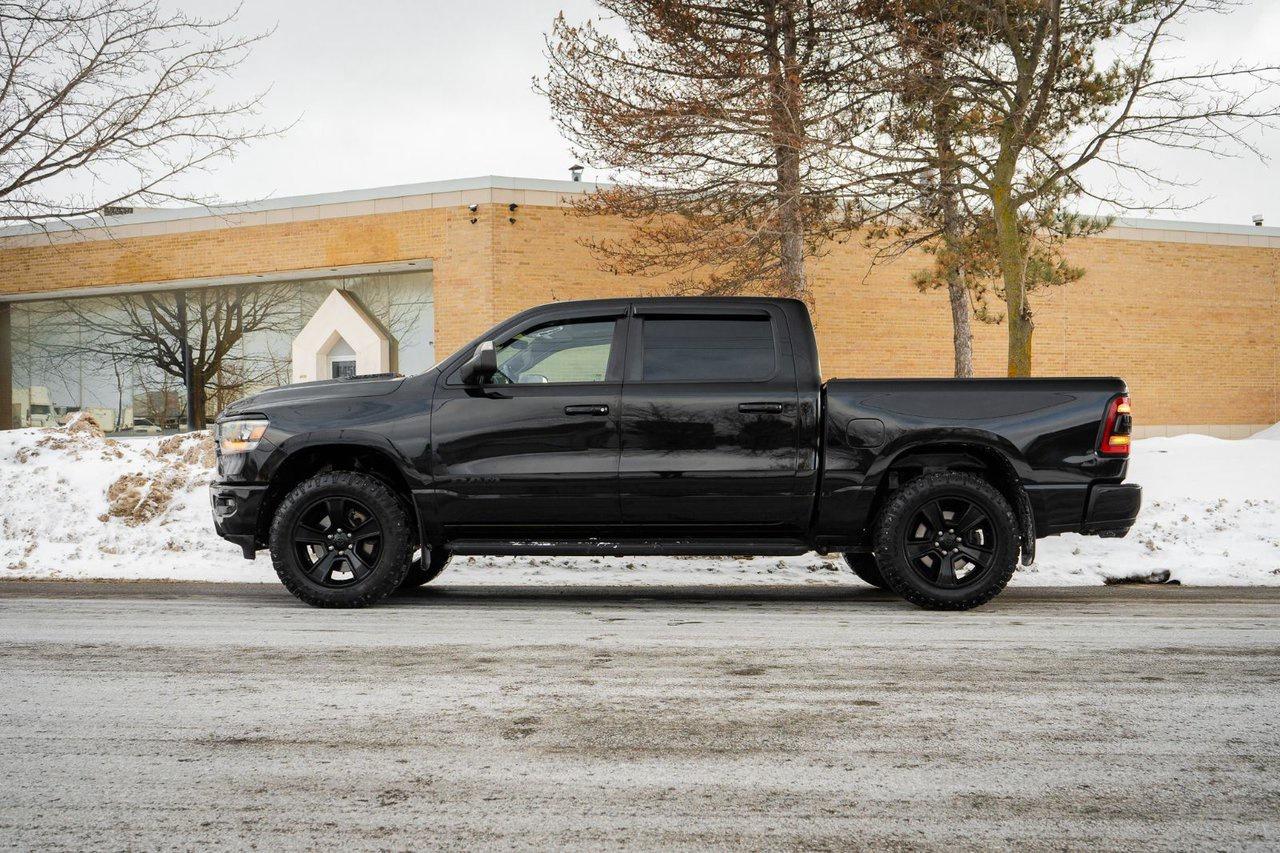 2022 RAM 1500 SPORT Photo4