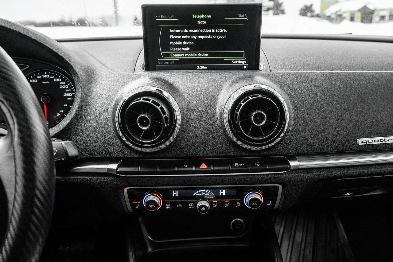 2015 Audi A3 Sedan 2.0T Technik Photo