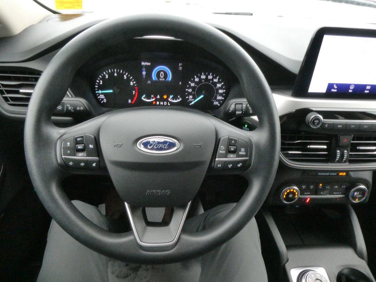 2020 Ford Escape SE SE Photo
