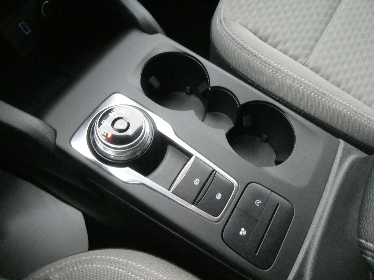 2020 Ford Escape SE SE Photo