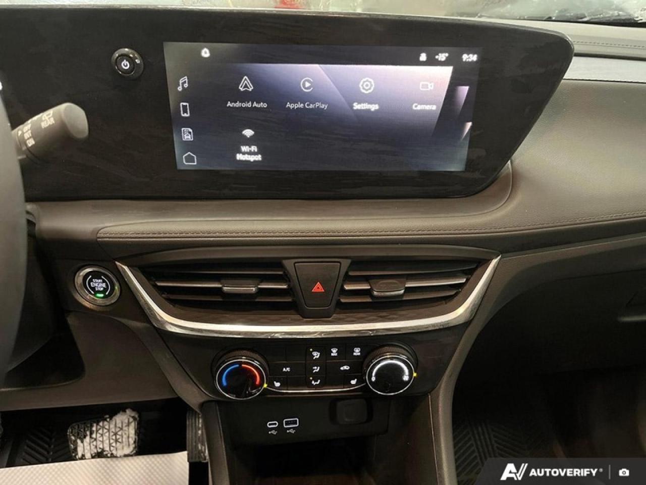 2025 Buick Encore GX Preferred AWD  PREFERRED AWD, TECH PACKAGE Photo