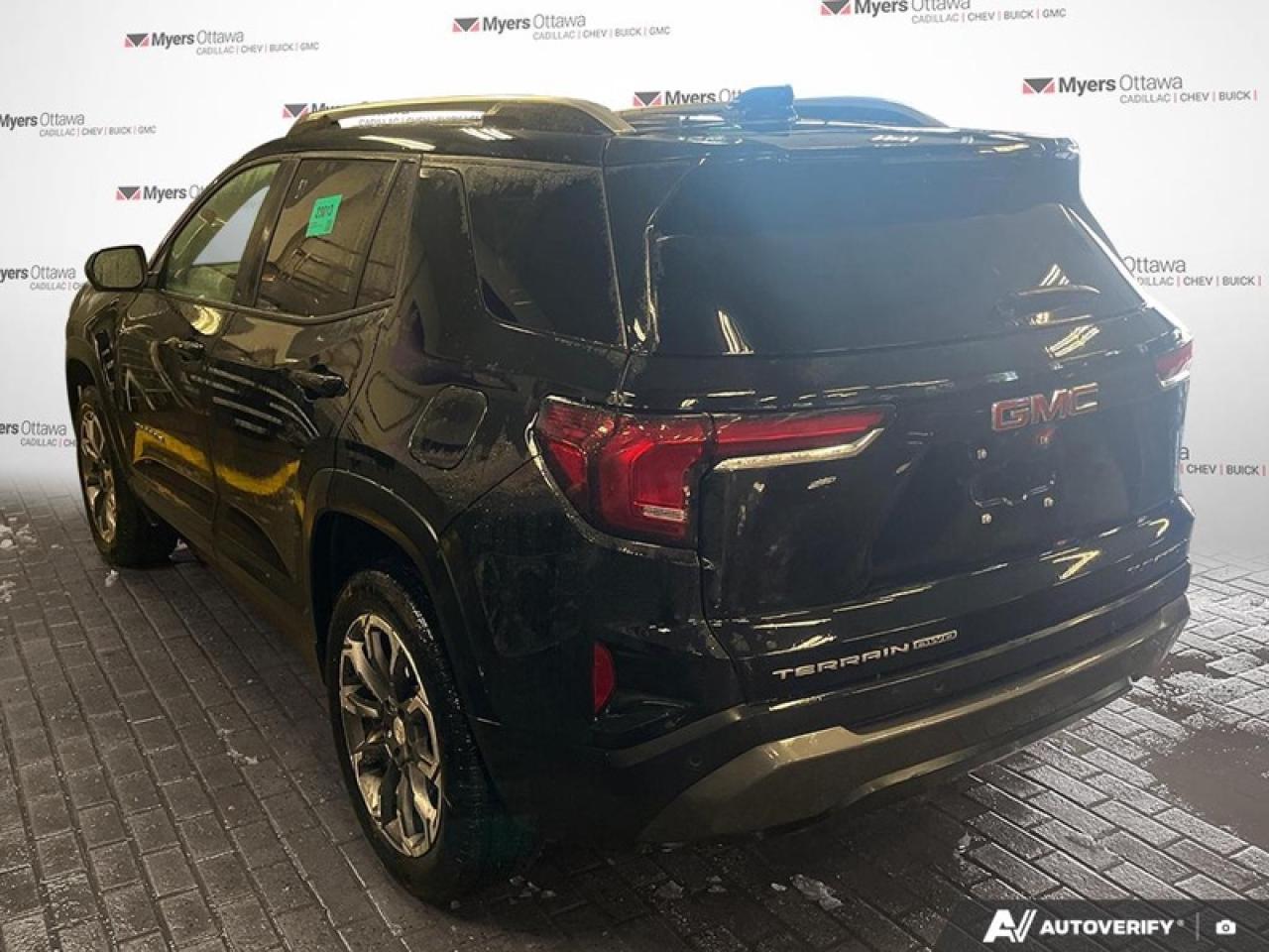 2026 GMC Terrain Elevation Premium Package  ELEVATION AWD, PREMIUM PACKAGE, SUNROOF Photo