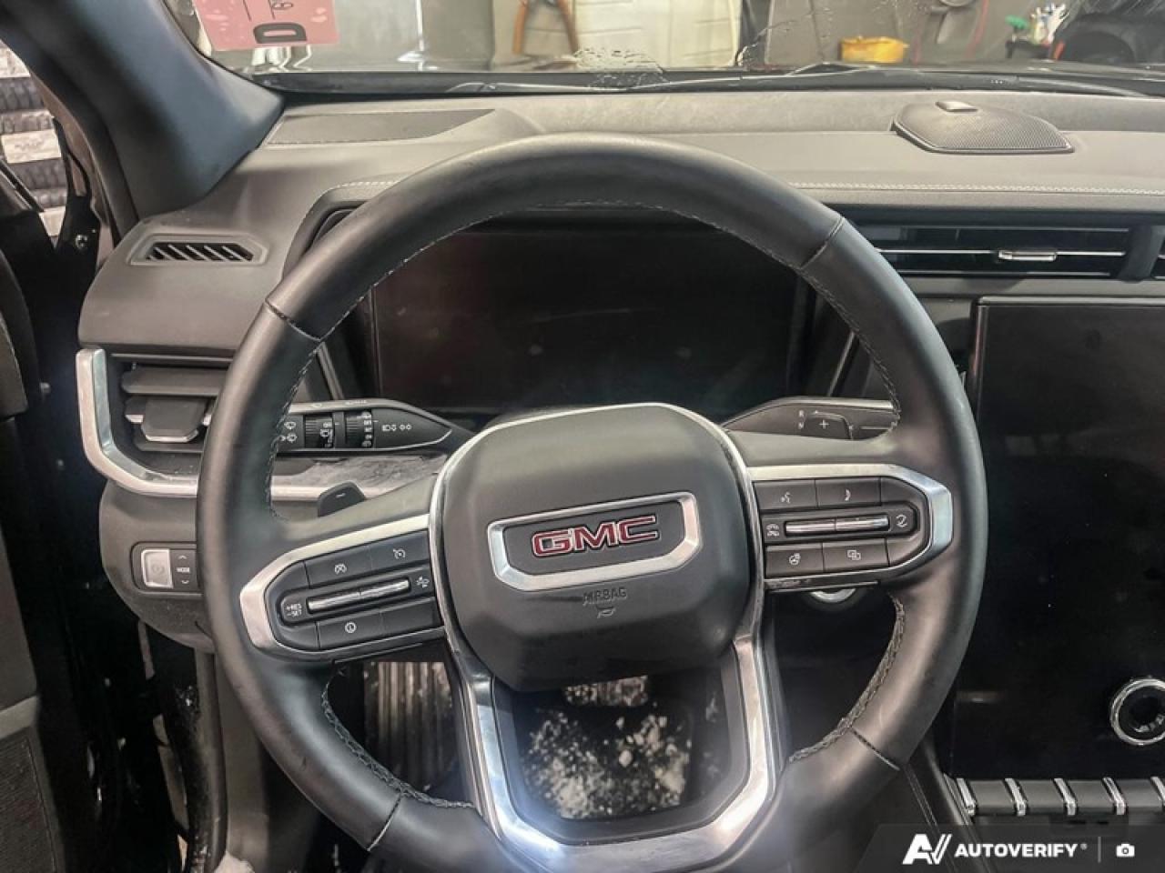 2026 GMC Terrain Elevation Premium Package  ELEVATION AWD, PREMIUM PACKAGE, SUNROOF Photo