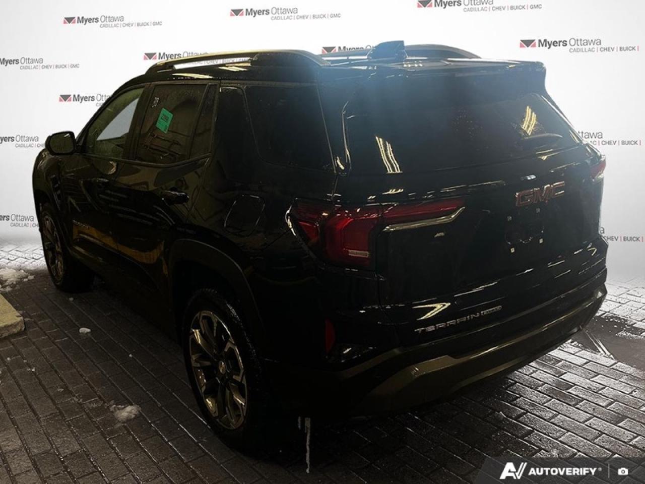 2026 GMC Terrain Elevation Premium Package  ELEVATION AWD, PREMIUM PACKAGE, SUNROOF Photo