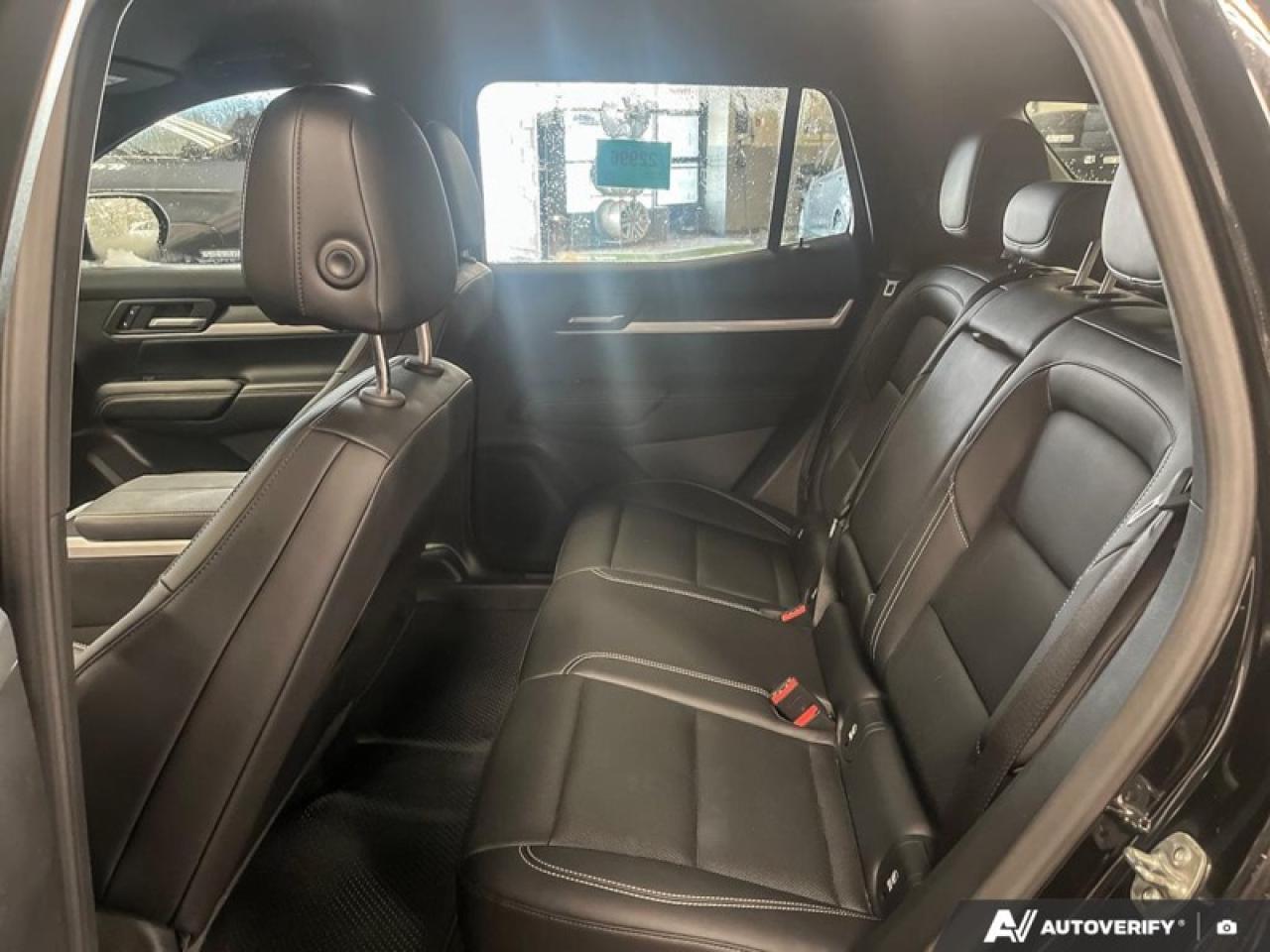 2026 GMC Terrain Elevation Premium Package  ELEVATION AWD, PREMIUM PACKAGE, SUNROOF Photo