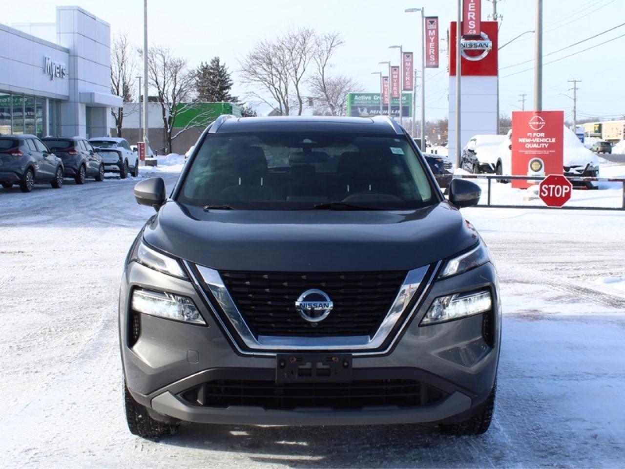 2021 Nissan Rogue SV  - Sunroof -  Heated Seats Photo