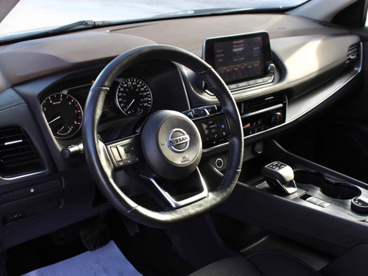 2021 Nissan Rogue SV  - Sunroof -  Heated Seats Photo