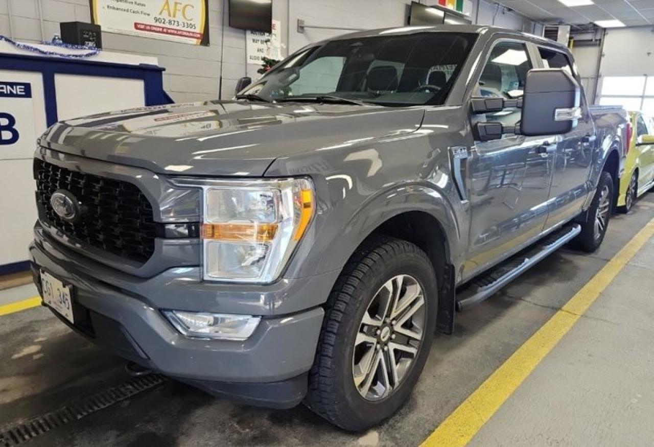 2021 Ford F-150 XL Crew 4X4 | STX Pkg | Bucket Seats | Tow Pkg | CarPlay + Android | Rear Camera | and More ! Photo