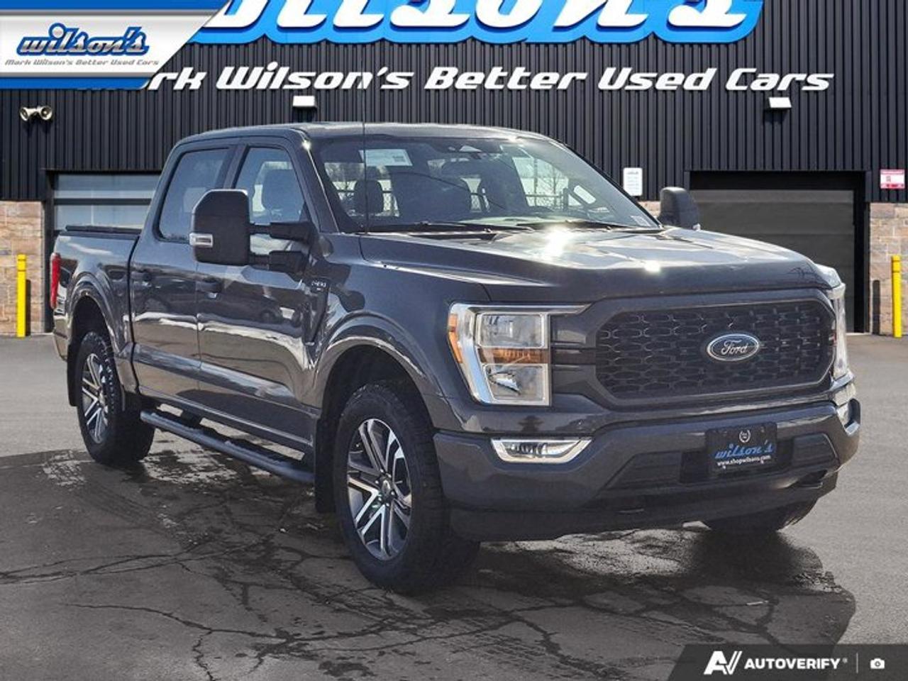 2021 Ford F-150 XL Crew 4X4 | STX Pkg | Bucket Seats | Tow Pkg | CarPlay + Android | Rear Camera | and More ! Photo