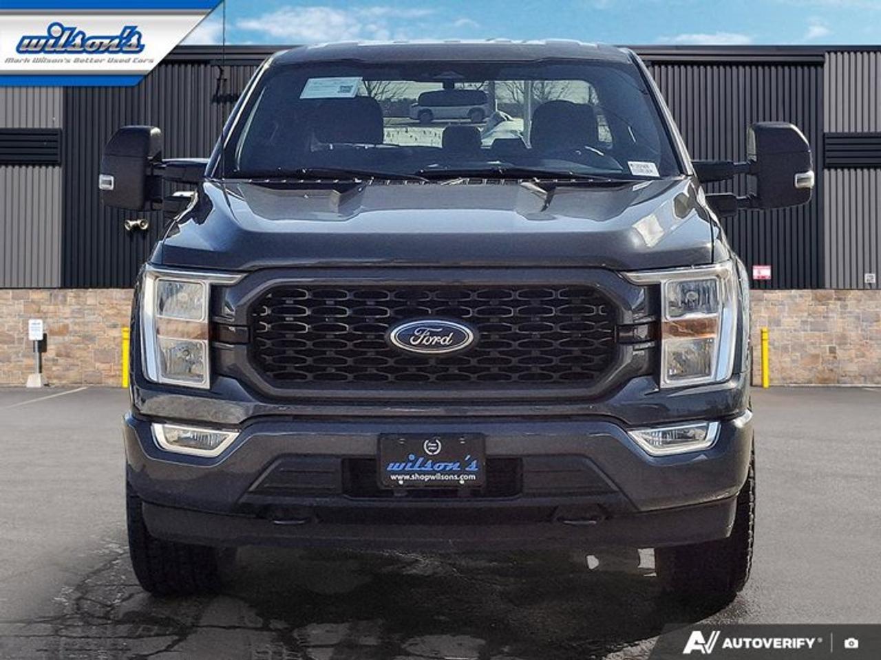 2021 Ford F-150 XL Crew 4X4 | STX Pkg | Bucket Seats | Tow Pkg | CarPlay + Android | Rear Camera | and More ! Photo