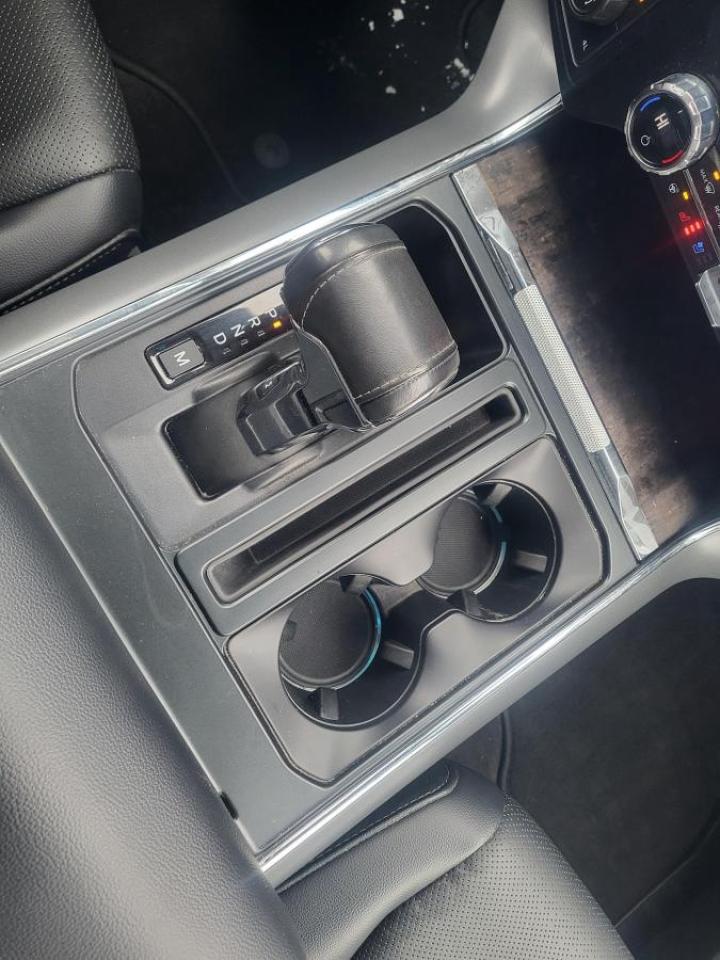 2021 Ford F-150 LARIAT 4WD SUPERCAB 8' BOX Photo