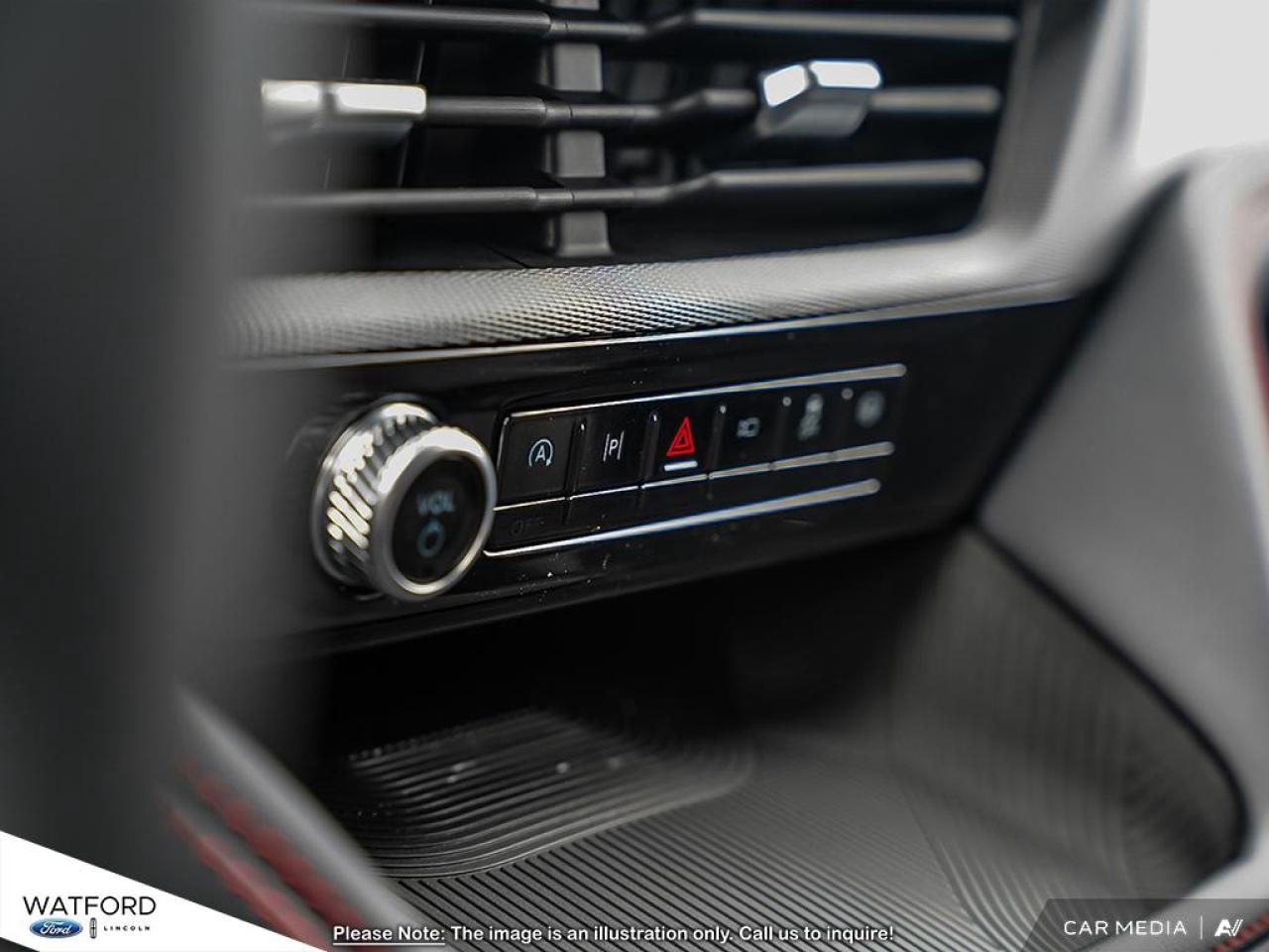 2026 Ford Explorer ST-Line Photo