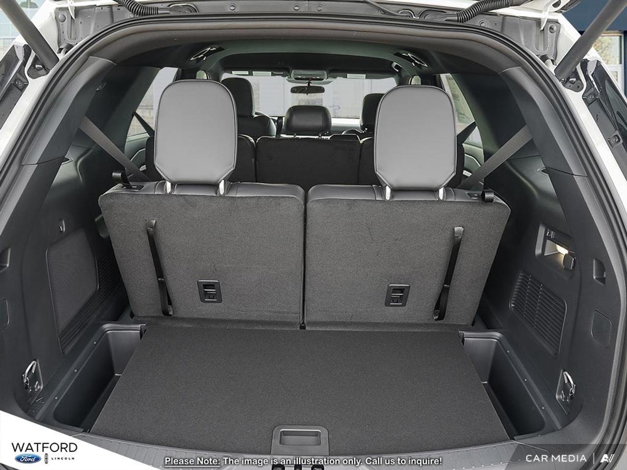 2026 Ford Explorer ST-Line Photo