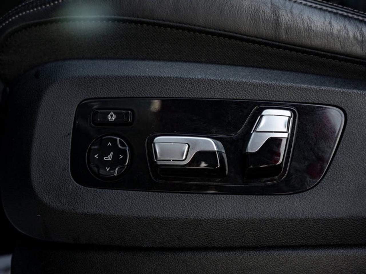 2021 BMW X7 xDrive40i Photo