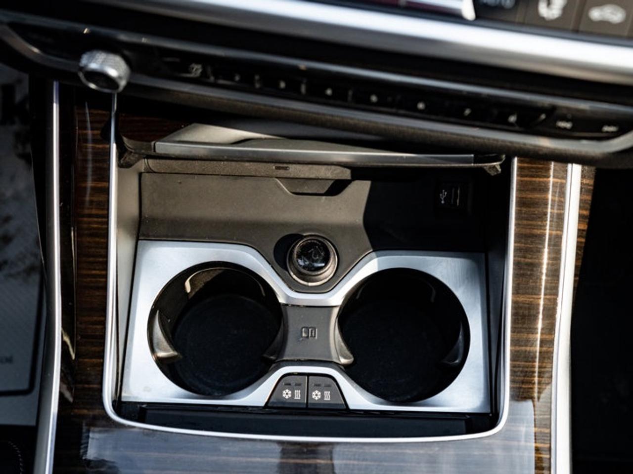 2021 BMW X7 xDrive40i Photo