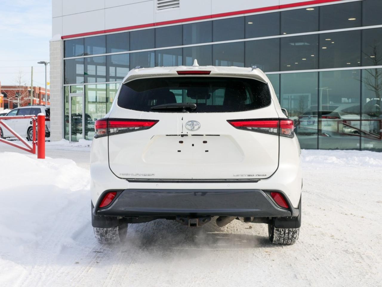 2020 Toyota Highlander Limited  - Leather Seats - $279 B/W Photo3