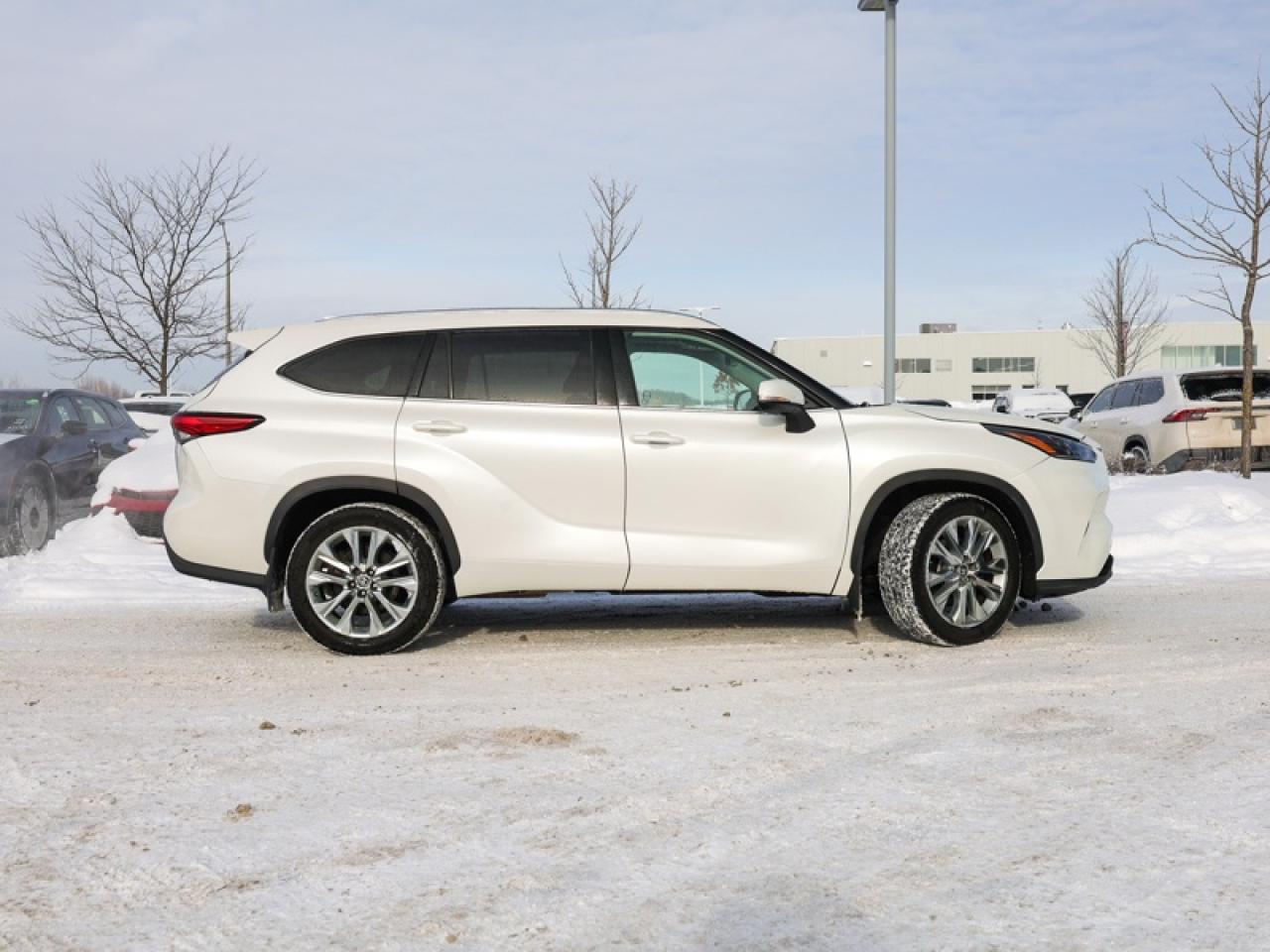 2020 Toyota Highlander Limited  - Leather Seats - $279 B/W Photo