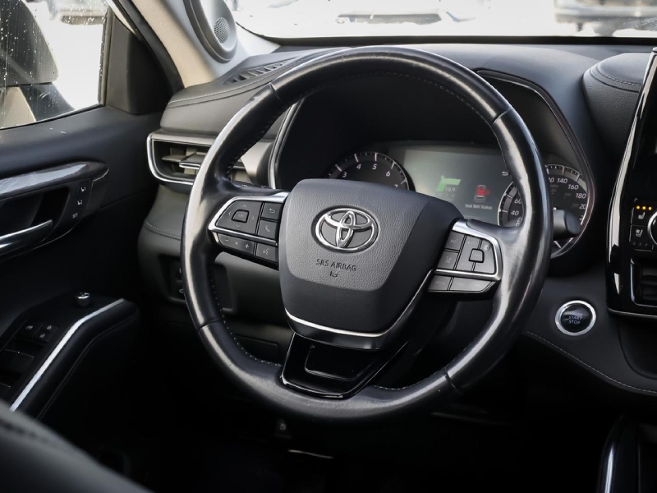 2020 Toyota Highlander Limited  - Leather Seats - $279 B/W Photo