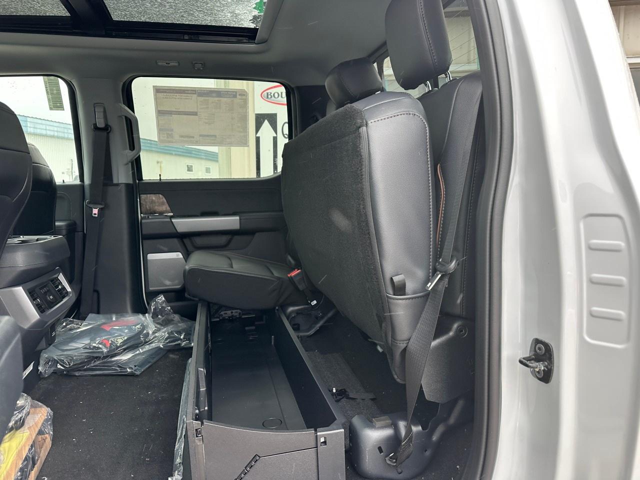 2026 Ford F-250 Super Duty SRW LARIAT 4WD CREW CAB 6.75' BOX Photo