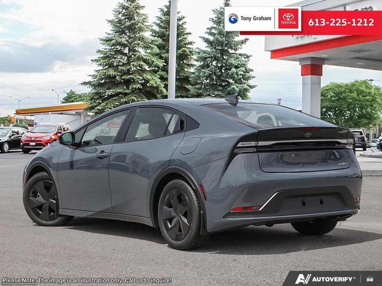 2026 Toyota Prius Plug-In Hybrid SE Photo