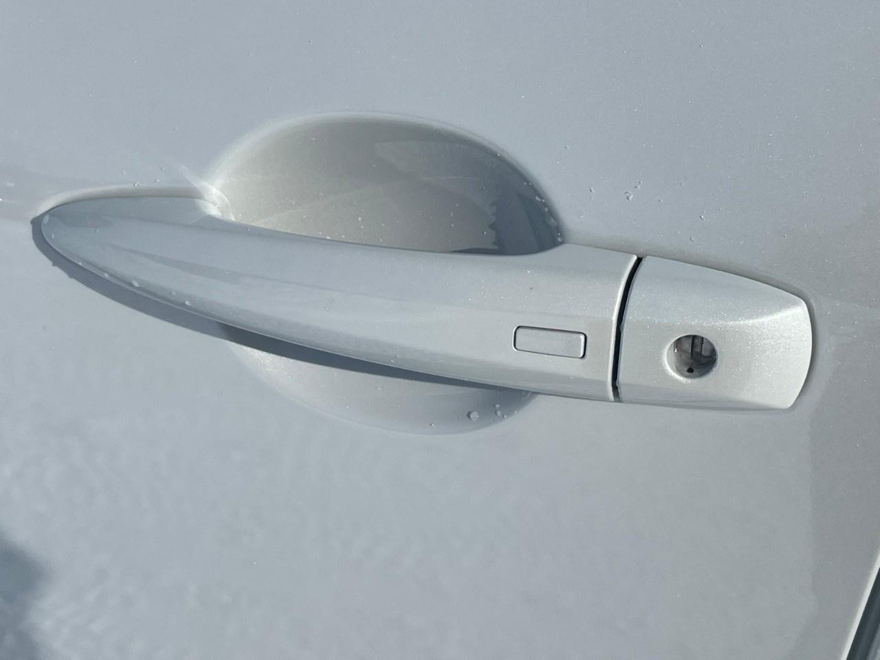 2026 Nissan Rogue AWD Platinum Photo